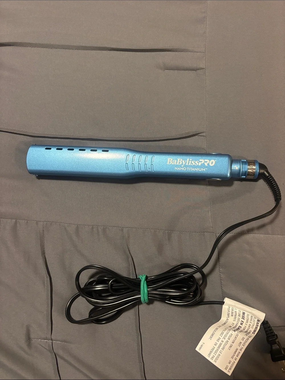 BaByliss Pro Nano Titanium hair straightener